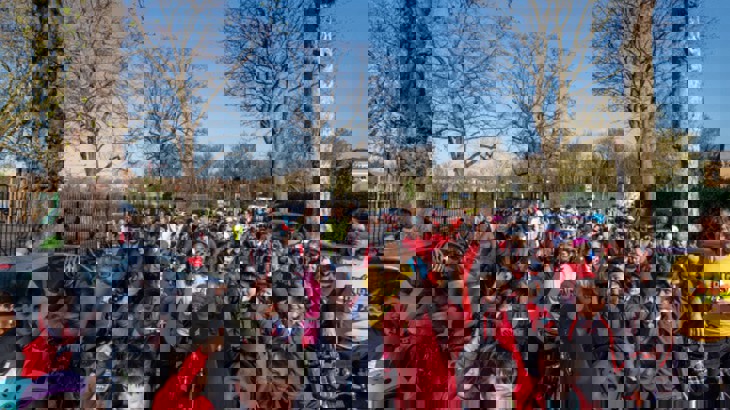 Children celebrate the launch of Big Pedal with Angellica Bell and Walk Wheel Cycle Trust Chief Executive Xavier Brice