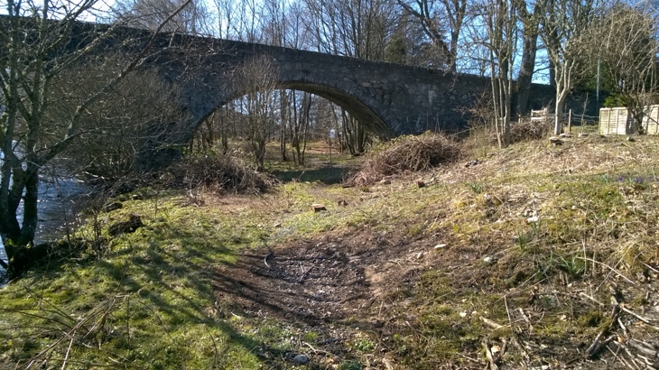 Path at Kinloch Rannoch before work was done to make it accessible. 