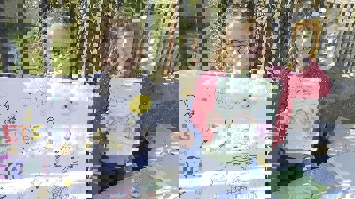 s PartPupils Share Environmental Messages A Of Walk Wheel Cycle Trust's Air Quality Programme at St Lukes Primary School in Brighton