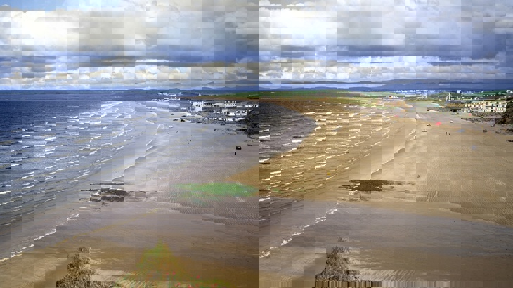 Rossnowlagh beach in Nothern Ireland along NCN