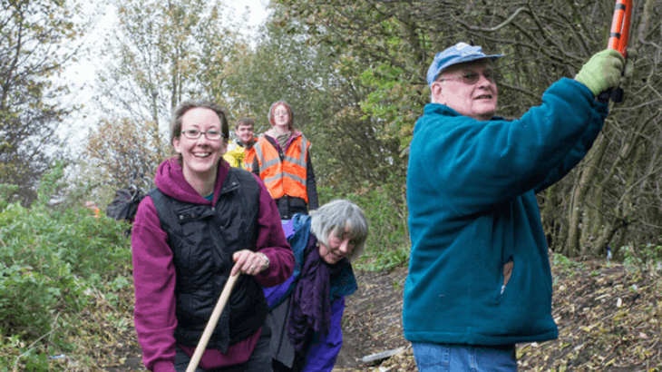 Washington Volunteers helping on the path